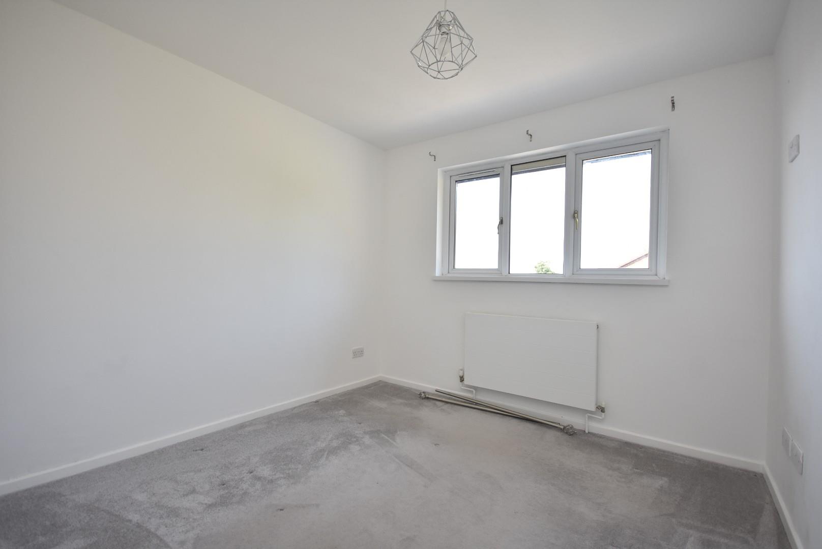 12, Elworthy Close Sully, Penarth, CF64 5TT